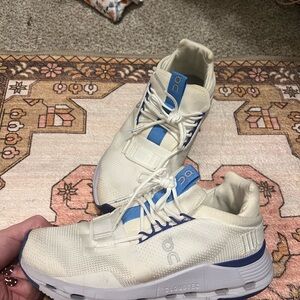 On Running White and Blue/Lilac Sneakers